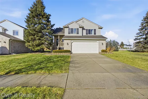 631 Tyler LN, Canton, MI 48188