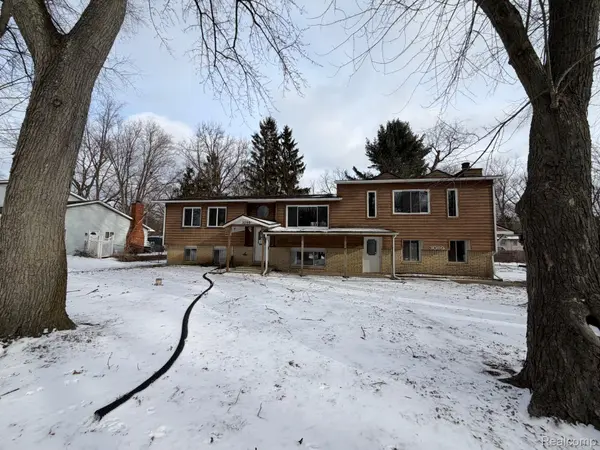 Commerce Twp, MI 48382,3099 Chenoa ST