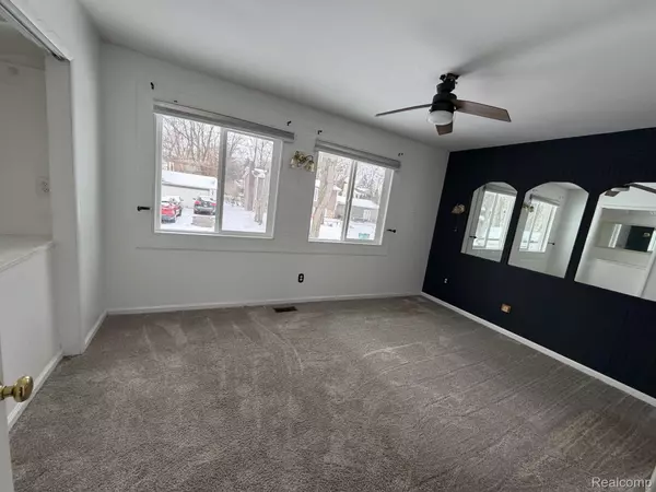 Commerce Twp, MI 48382,3099 Chenoa ST