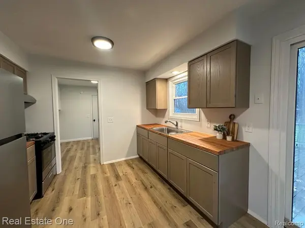 Burton, MI 48509,1507 Transue AVE