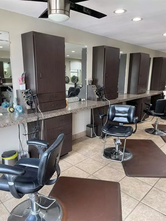 Grand Prairie, TX 75052,2526 Hillcrest Lane