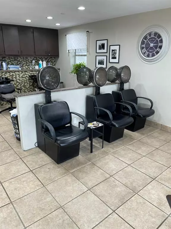 Grand Prairie, TX 75052,2526 Hillcrest Lane