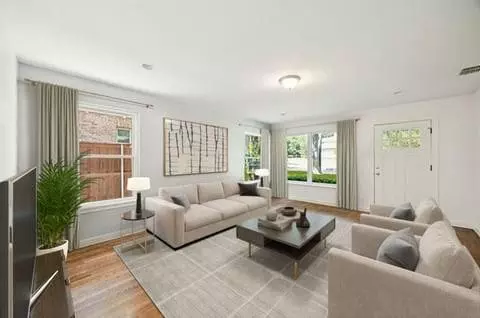 Dallas, TX 75214,6742 Williamson Road