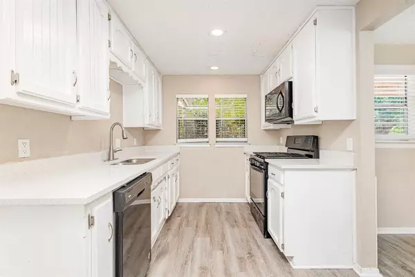 Watauga, TX 76148,6925 Bennington Drive