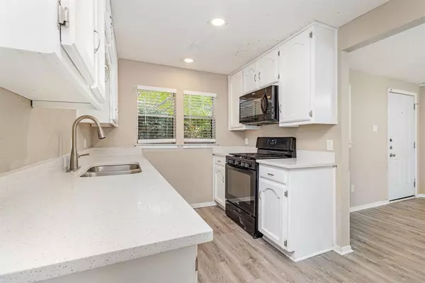 Watauga, TX 76148,6925 Bennington Drive