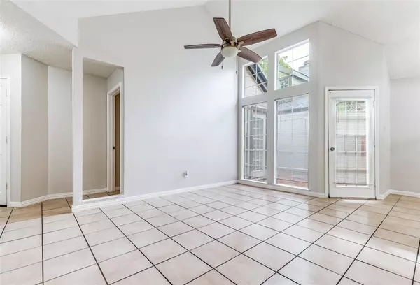 Dallas, TX 75229,3148 Royal Gable Drive