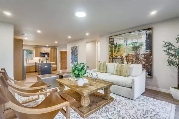 Dallas, TX 75248,7761 La Cosa Drive