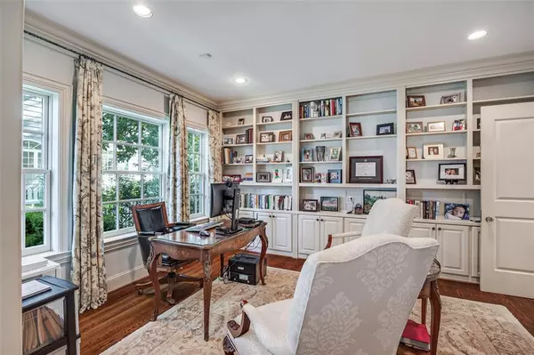 Highland Park, TX 75205,3505 Drexel Drive