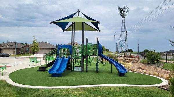 Fort Worth, TX 76108,9409 WALNUT COVE Drive