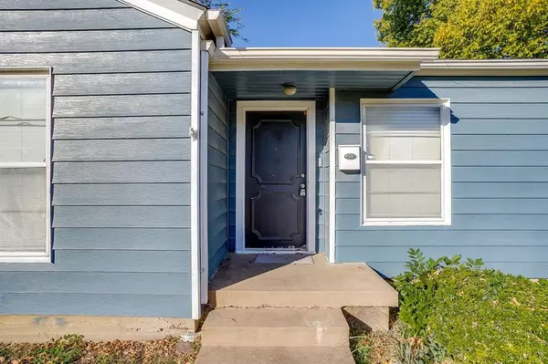 Fort Worth, TX 76111,2305 Bonnie Brae Avenue