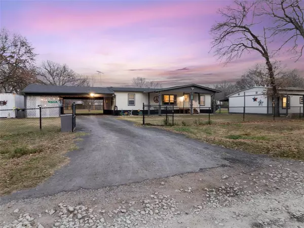 268 Lake Shadow Drive, Gun Barrel City, TX 75156