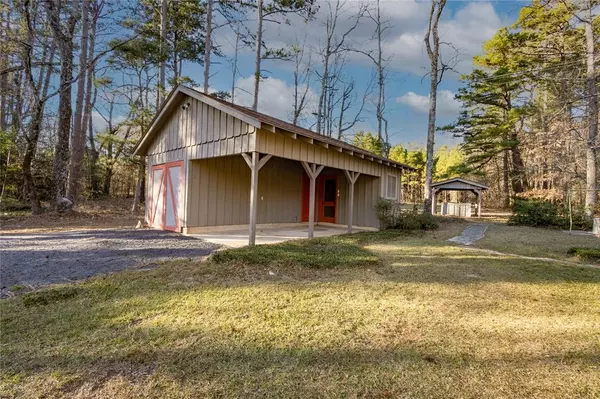 Mineola, TX 75773,5123 FM 49