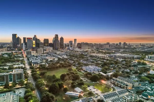 Dallas, TX 75204,3635 Bryan Street