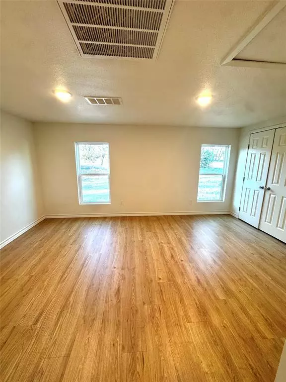 Stephenville, TX 76401,251 E Crow Street