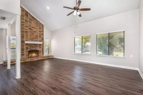 Lewisville, TX 75067,725 Holly Oak Drive