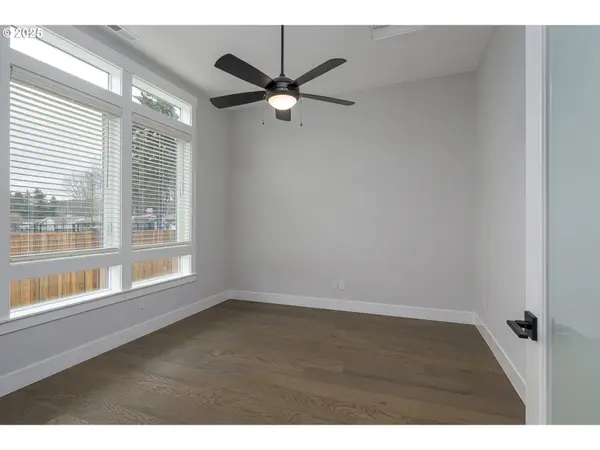 Milwaukie, OR 97267,15237 SE TOWERS TER