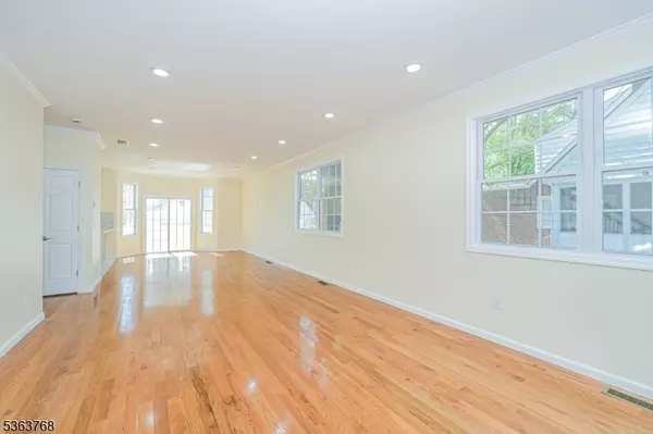 East Brunswick Twp., NJ 08816,147 Old Bridge Tpke