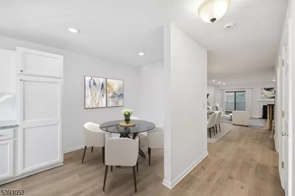 Bloomingdale Boro, NJ 07403,3 Mountain Ridge Rd