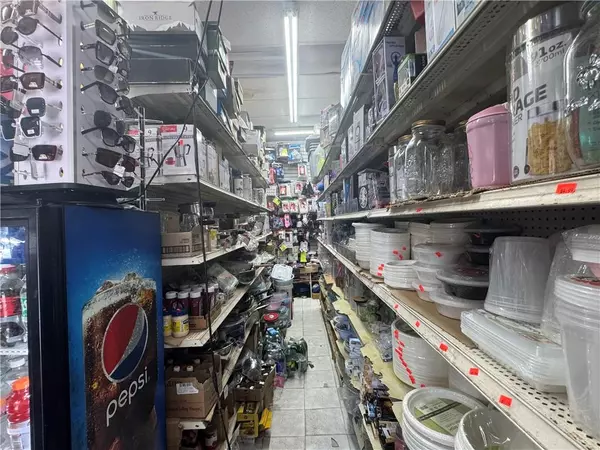 Brooklyn, NY 11218,322 Ditmas AVE