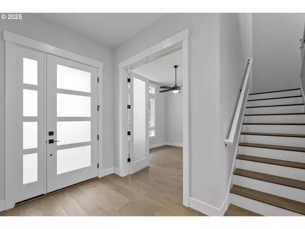 Milwaukie, OR 97267,15208 SE TOWERS TER