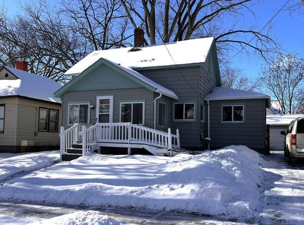 304 S Erie ST, Bay City, MI 48706