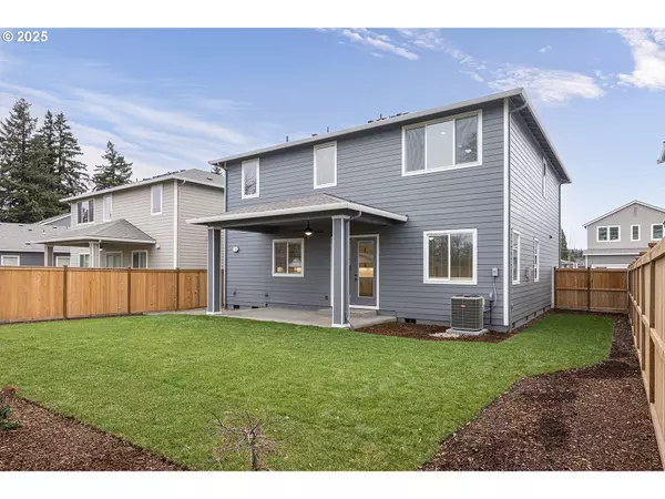 Milwaukie, OR 97267,15213 SE TOWERS TER