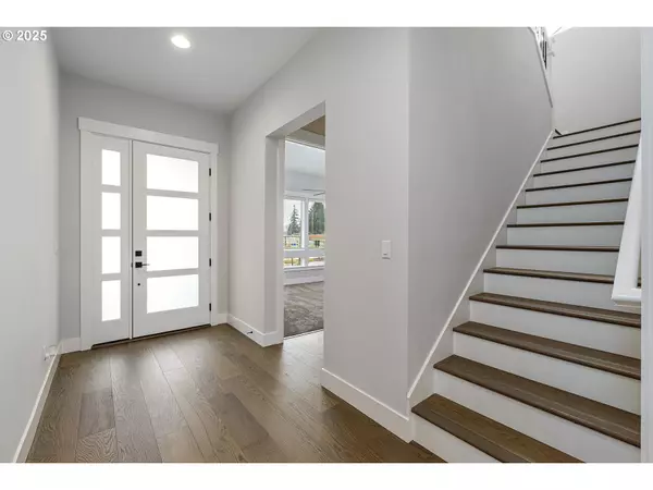 Milwaukie, OR 97267,15213 SE TOWERS TER