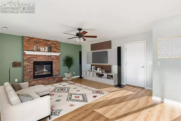 Colorado Springs, CO 80925,7497 Theresa DR