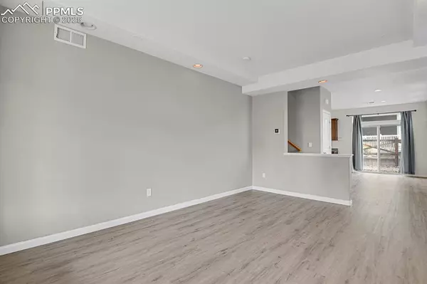 Colorado Springs, CO 80927,8290 Longleaf LN