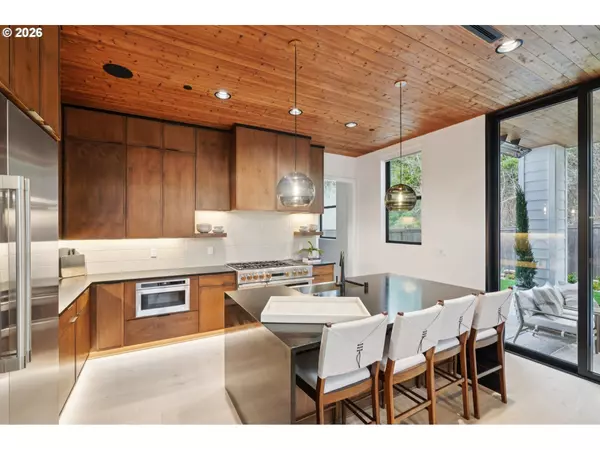 Camas, WA 98607,5203 N 94TH AVE