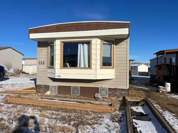 115 Greenwood Villa, Drumheller, AB T0J0Y2