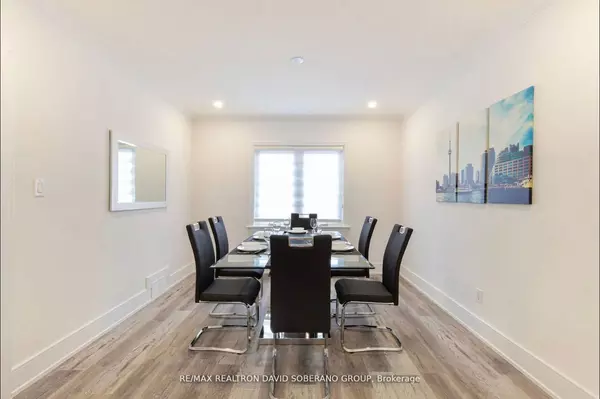 Toronto C07, ON M3H 1G9,55 Raeburn AVE