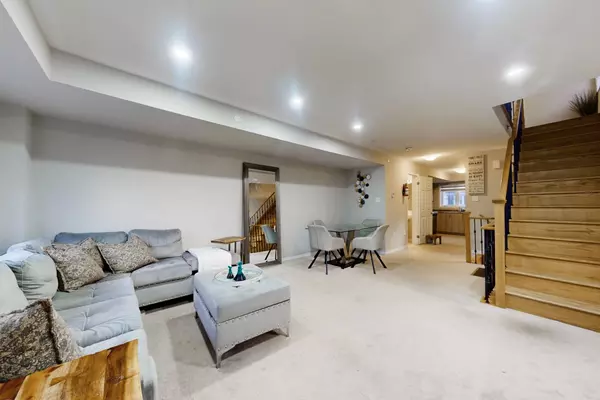 Oshawa, ON L1L 0H4,49 Filly PATH