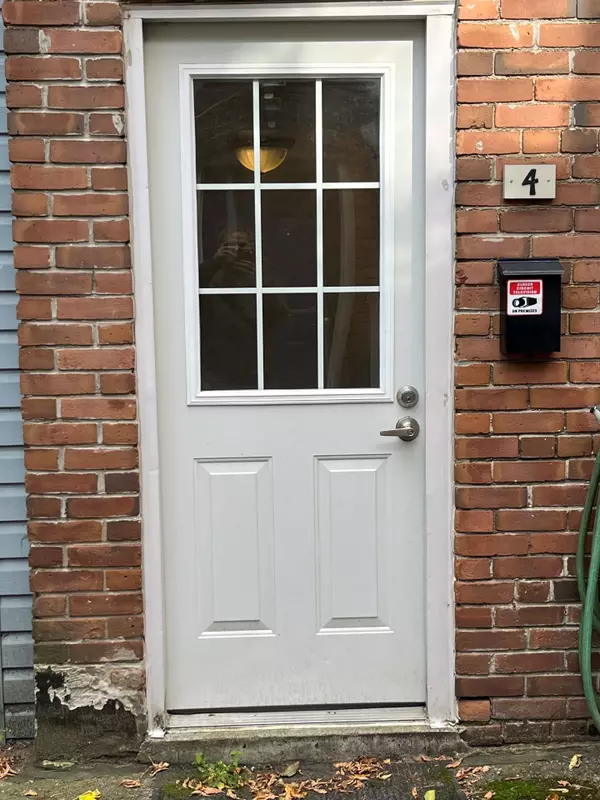 Toronto E02, ON M4L 3P3,229 Woodbine AVE #Basement