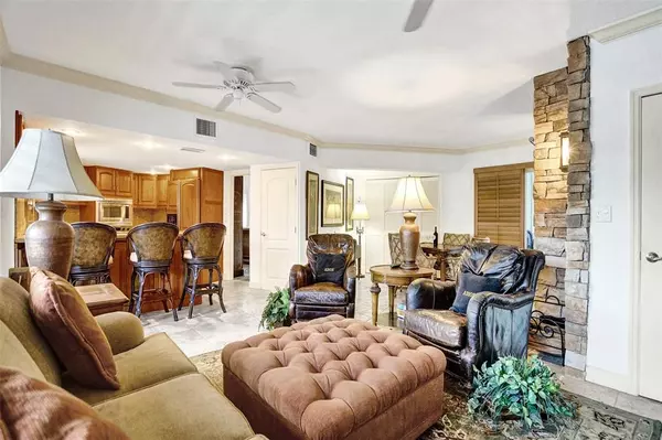 Fort Lauderdale, FL 33301,1000 SE 4th Street #219