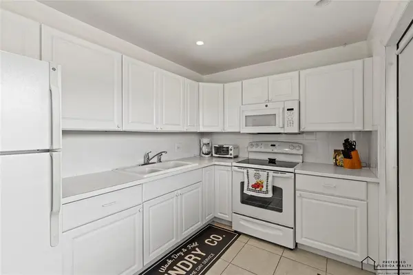 Lauderdale Lakes, FL 33319,4191 NW 41st St #316