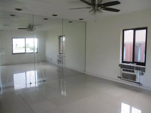 Fort Lauderdale, FL 33311,1220 NW 7th Ter