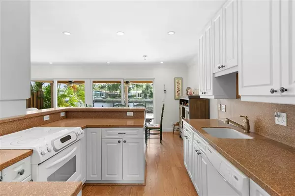 Wilton Manors, FL 33305,17 Middlesex Dr