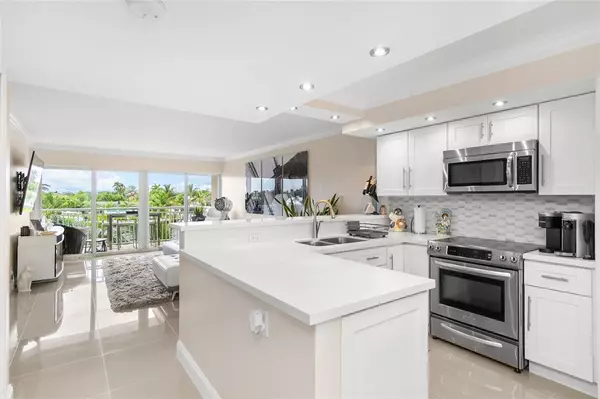 Pompano Beach, FL 33062,2611 N Riverside Dr #307