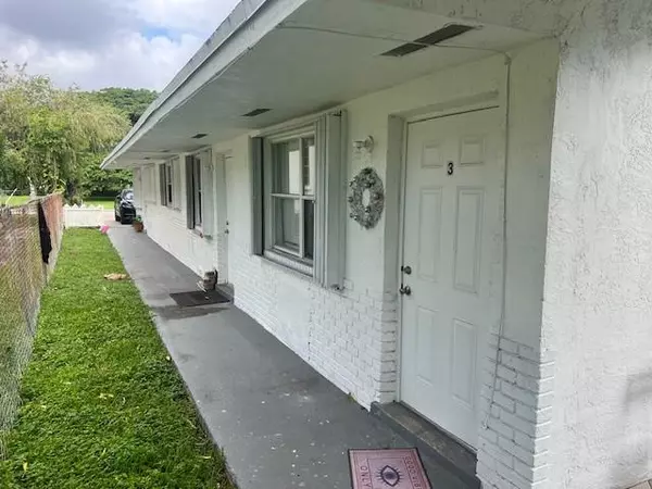 106 NW 12th Ave, Dania Beach, FL 33004