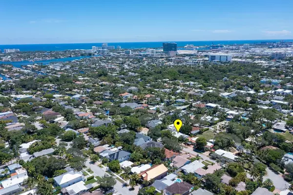 Fort Lauderdale, FL 33316,810 SE 10th St