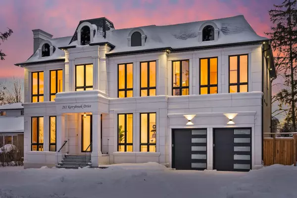 281 Kerrybrook DR, Richmond Hill, ON L4C 3R2