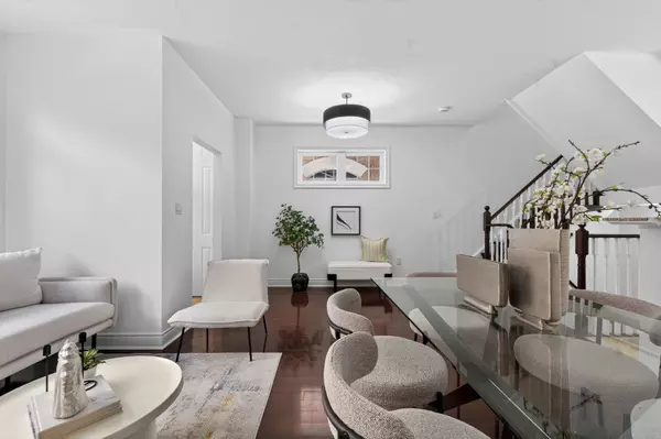 Vaughan, ON L4J 0E3,8 Brighton PL #17