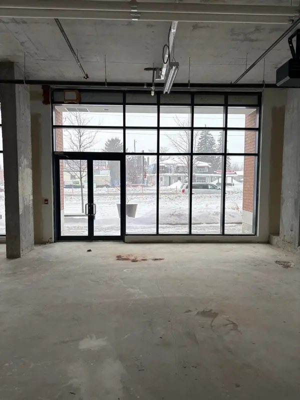 Richmond Hill, ON L4E 1G2,11611 Yonge ST #7-9