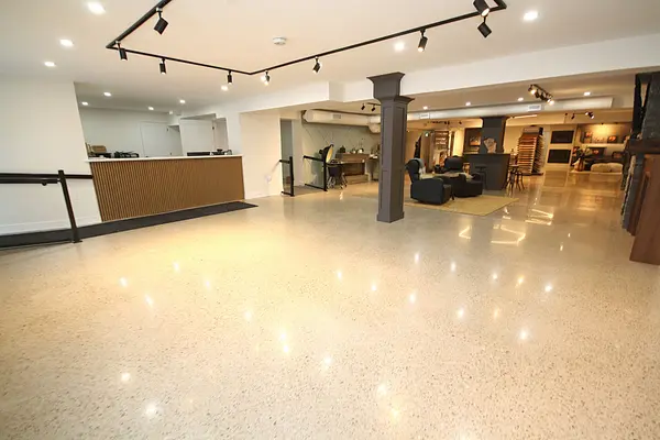 58 Queen St ST W, Springwater, ON L0L 1P0