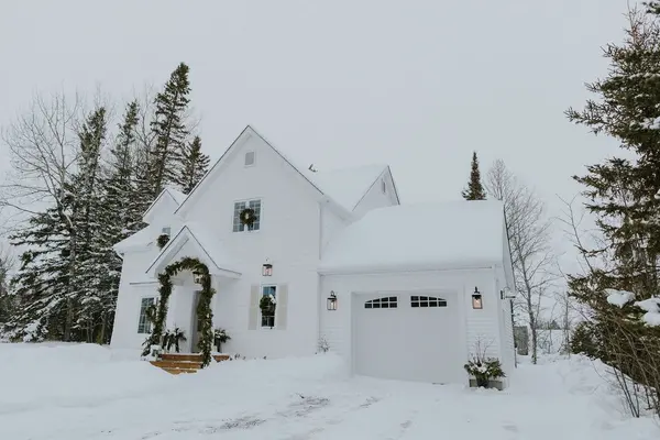 Temiskaming Shores, ON P0J 1P0,272 Cosman CRES