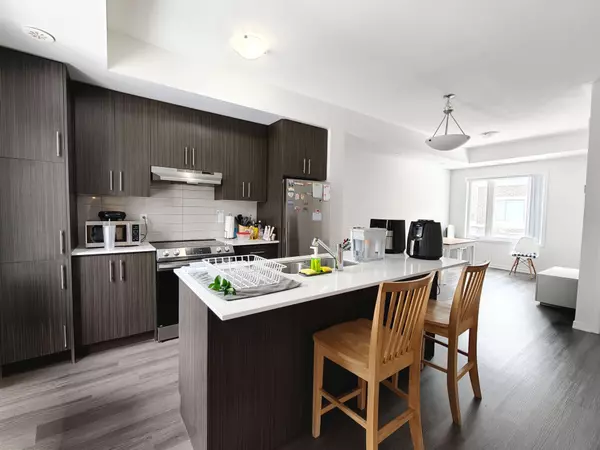 Toronto W06, ON M8V 3Y8,10 William Jackson WAY #79