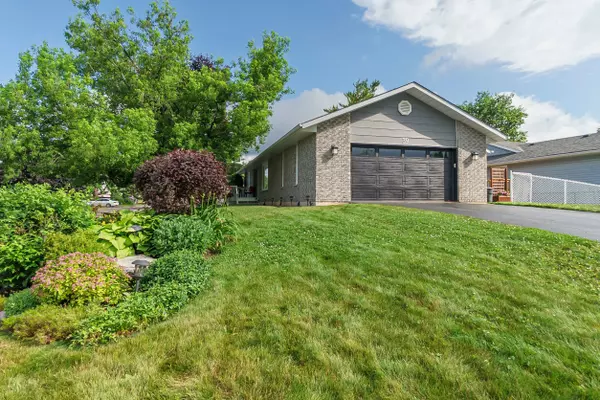 Kawartha Lakes, ON K0M 1A0,39 Cedartree LN