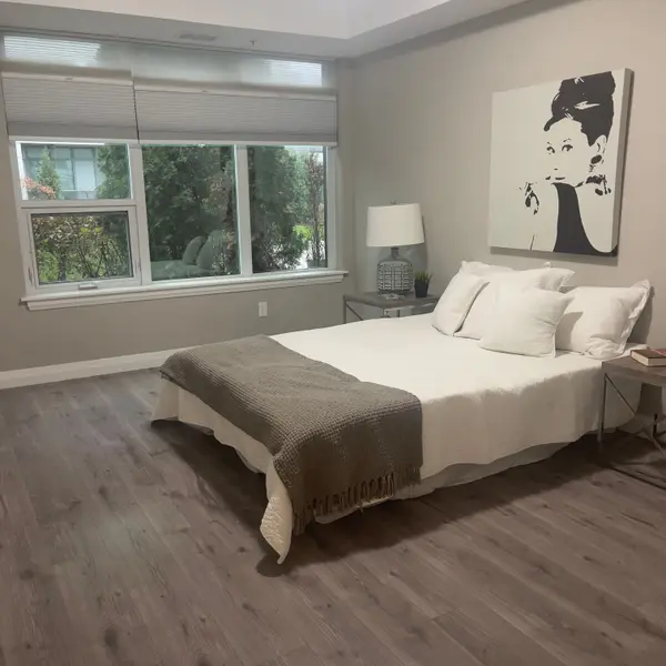 Guelph, ON N1E 0A8,63 Arthur ST S #205