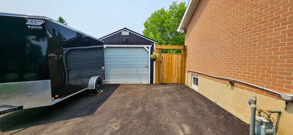 Kingston, ON K7P 2V4,1453 Woodfield CRES